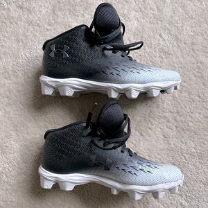 Under Armour Football Cleats | Size: Mens 6.5